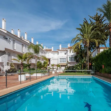 Casa Lily Апартаменты Марбелья